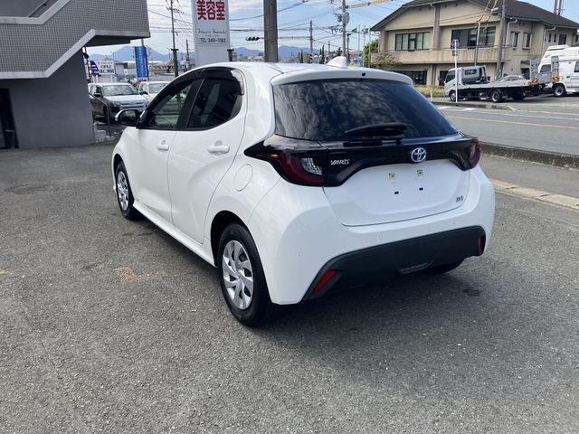 Toyota YARIS 2020-07 12246-2