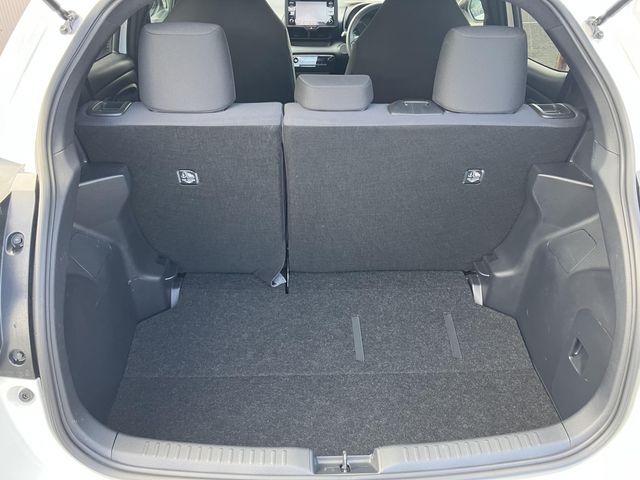 Toyota YARIS 2020-07 12246-25