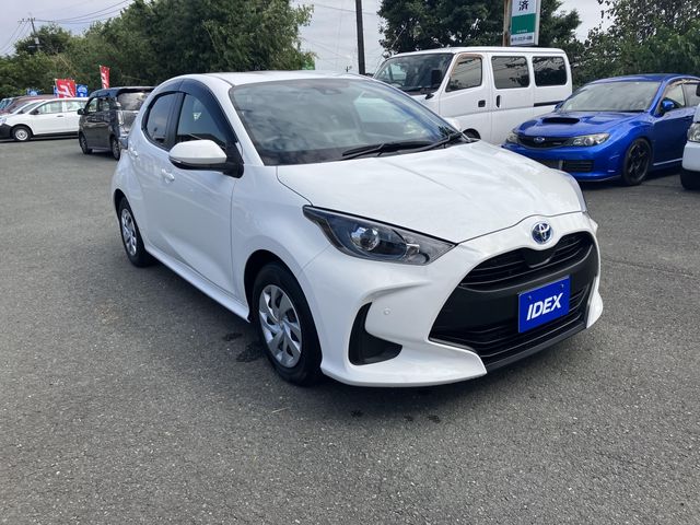 Toyota YARIS 2020-07 12246-8