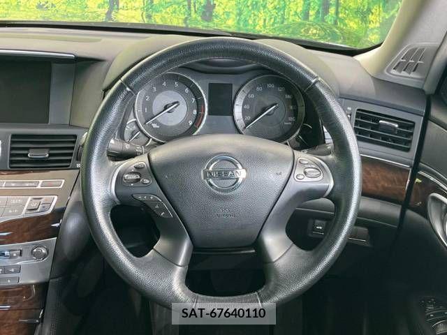 Nissan FUGA 2011-11 360743-11