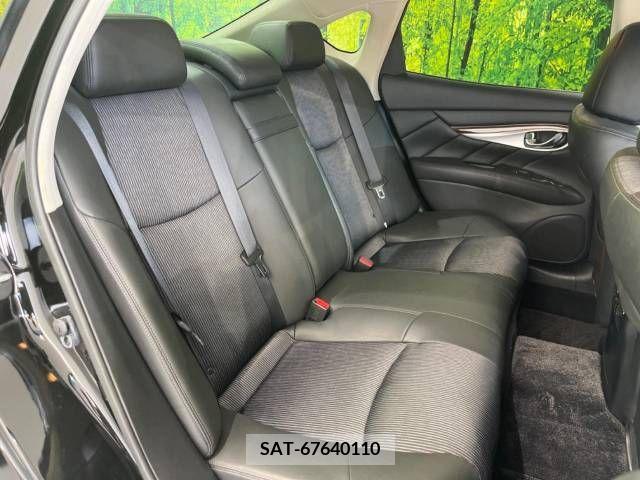 Nissan FUGA 2011-11 360743-9