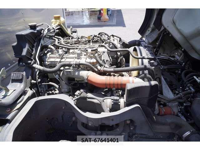 Mitsubishi CANTER 2017-02 263584-13