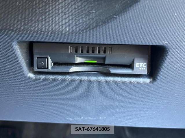 Toyota AQUA 2017-10 314334-9