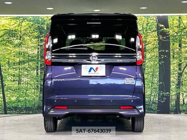 Nissan ROOX 2020-06 354601-15
