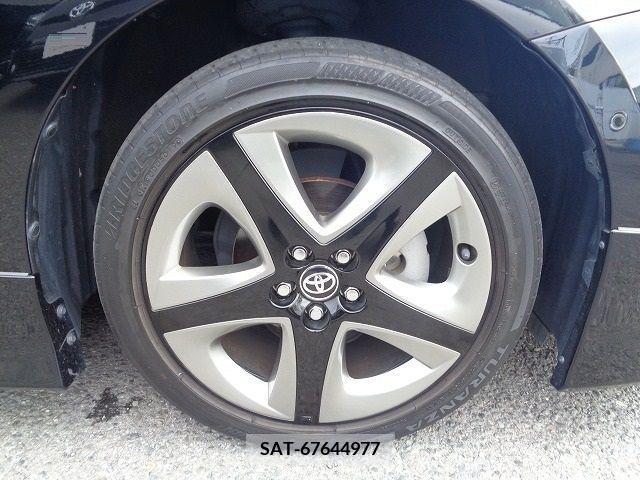 Toyota PRIUS 2020-03 351197-29