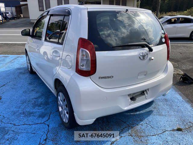 Toyota PASSO 2014-10 208043-2