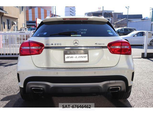 Mercedes Benz GLA-CLASS 2016-02 208428-6