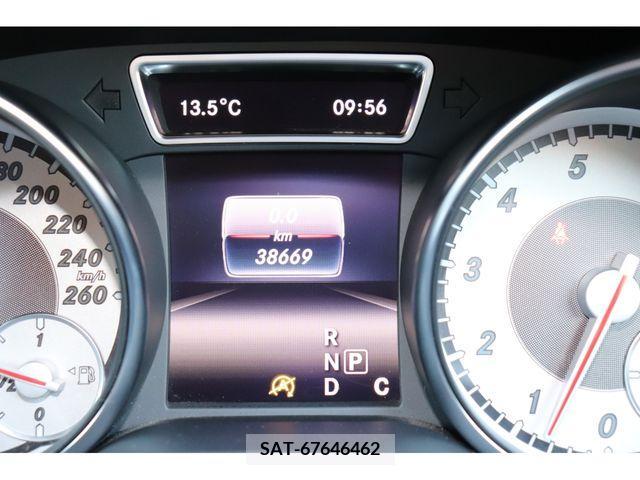Mercedes Benz GLA-CLASS 2016-02 208428-13