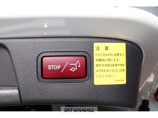 Mercedes Benz GLA-CLASS 2016-02 208428-15