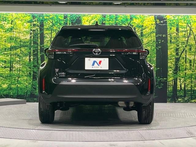 Toyota YARIS CROSS 2023-03 182815-15