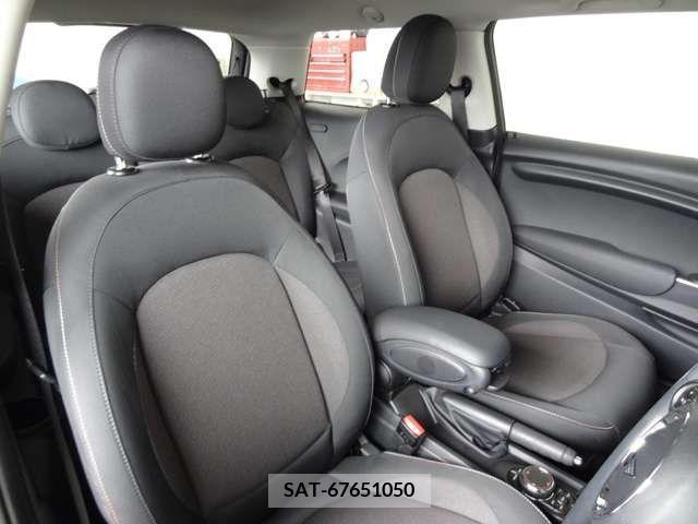 Bmw MINI 2019-03 319828-12
