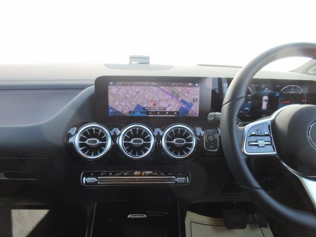 Mercedes Benz GLA-CLASS 2020-10 19447-21