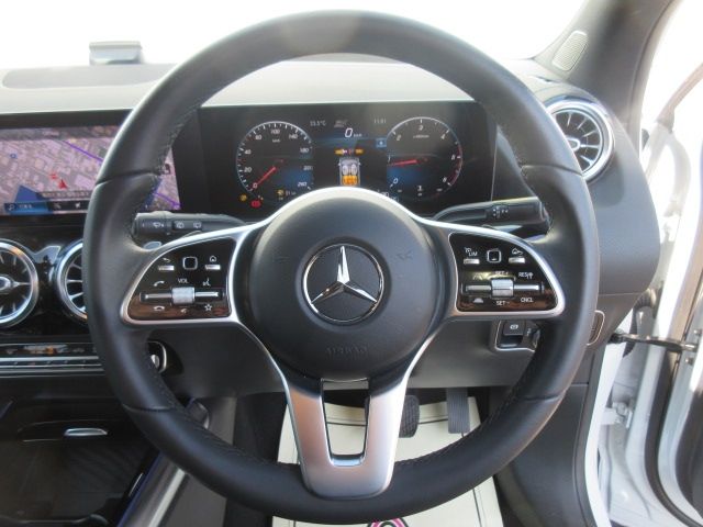 Mercedes Benz GLA-CLASS 2020-10 19447-11