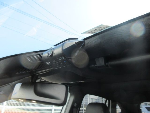 Mercedes Benz GLA-CLASS 2020-10 19447-19