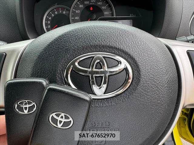 Toyota VITZ 2014-06 314552-6