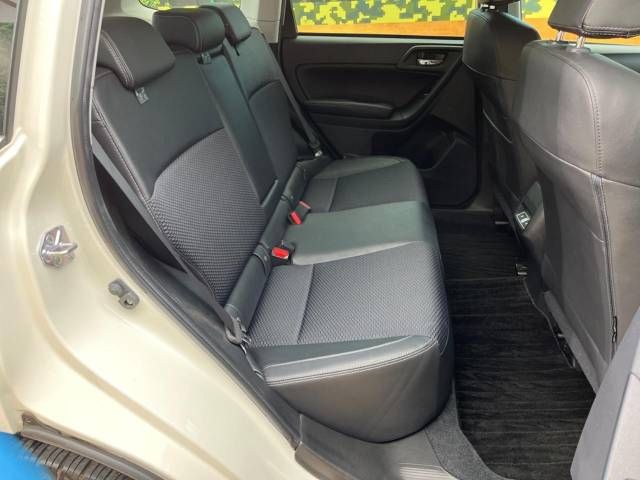Subaru FORESTER 2015-11 15286-9