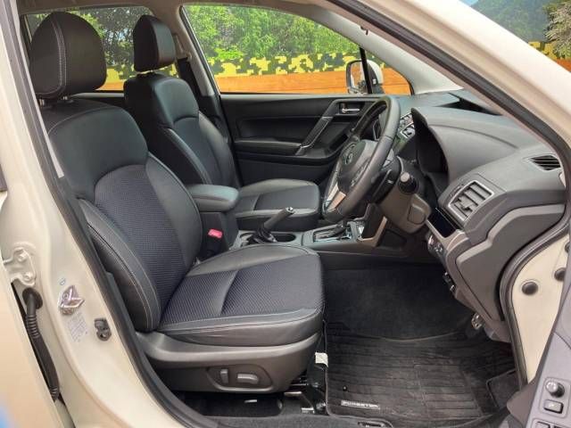 Subaru FORESTER 2015-11 15286-8