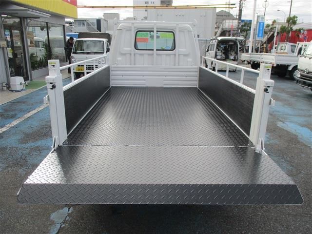 Mazda BONGO TRUCK 2016-06 183264-5