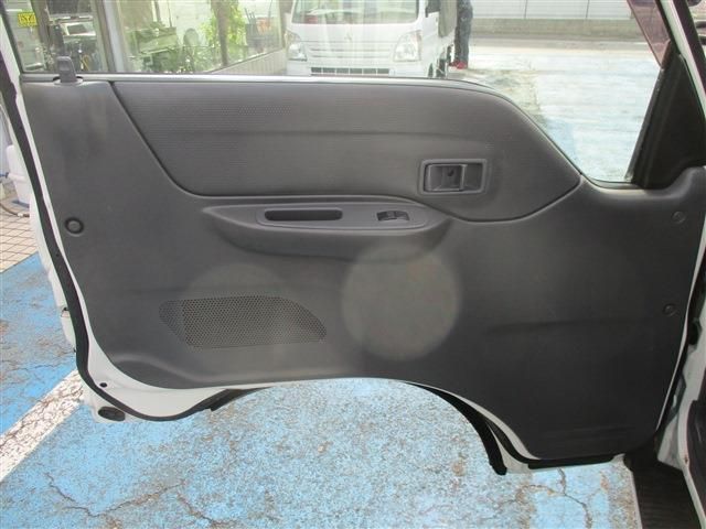 Mazda BONGO TRUCK 2016-06 183264-23
