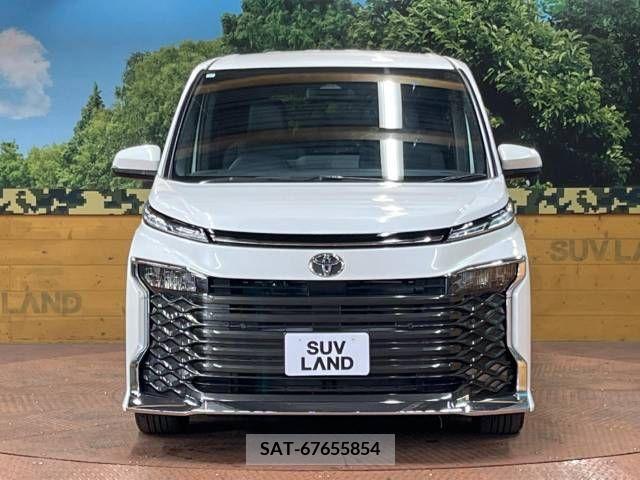 Toyota VOXY 2023-07 231451-14