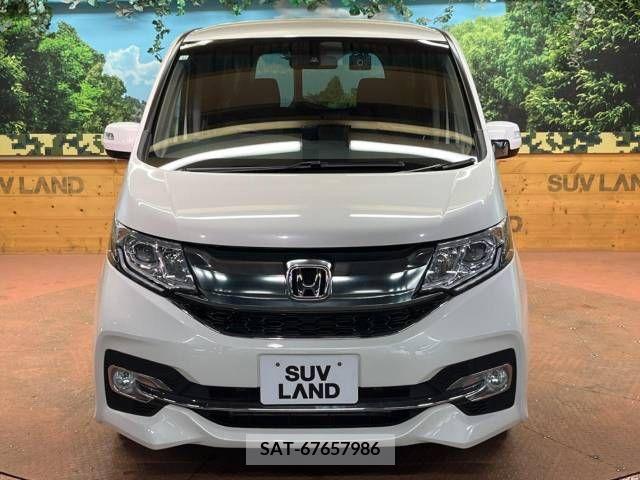 Honda e 2016-12 376720-15