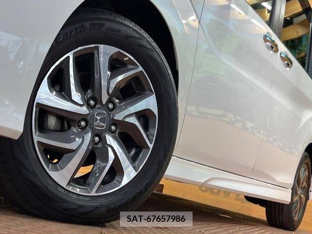 Honda e 2016-12 376720-14