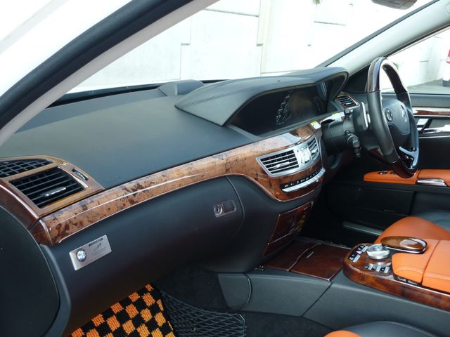 Mercedes Benz S-CLASS 2006-07 29013-23