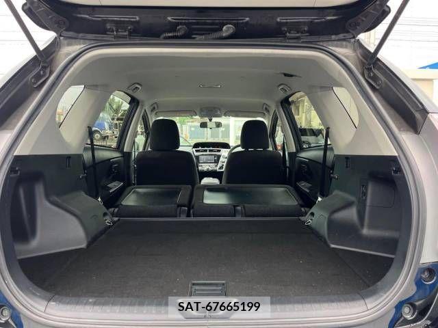 Toyota PRIUS ALPHA 2017-03 250731-10
