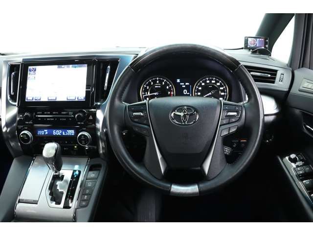 Toyota ALPHARD 2018-10 12153-7