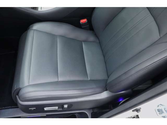 Toyota ALPHARD 2018-10 12153-6