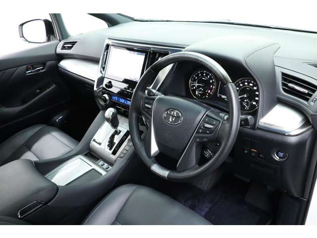 Toyota ALPHARD 2018-10 12153-2