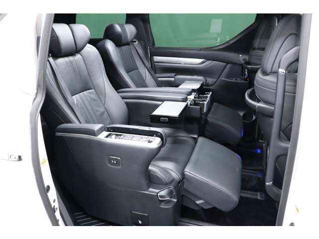 Toyota ALPHARD 2018-10 12153-8