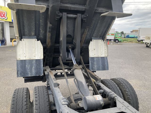 Isuzu ELF TRUCK 2020-08 17841-17