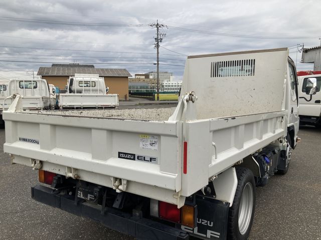 Isuzu ELF TRUCK 2020-08 17841-6