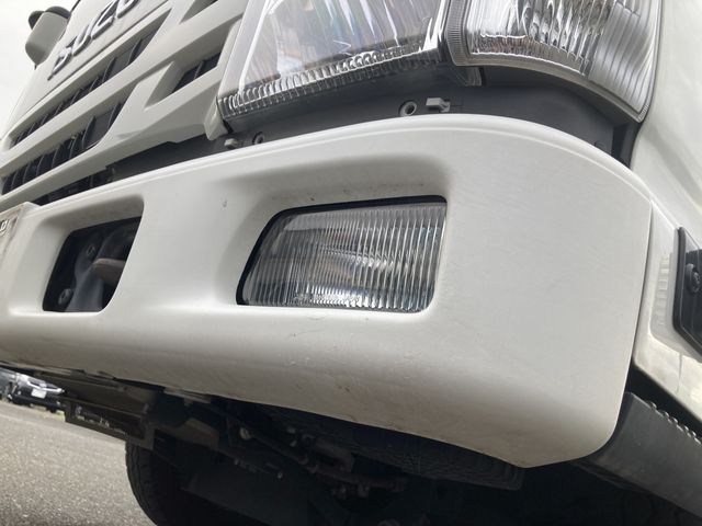 Isuzu ELF TRUCK 2020-08 17841-12
