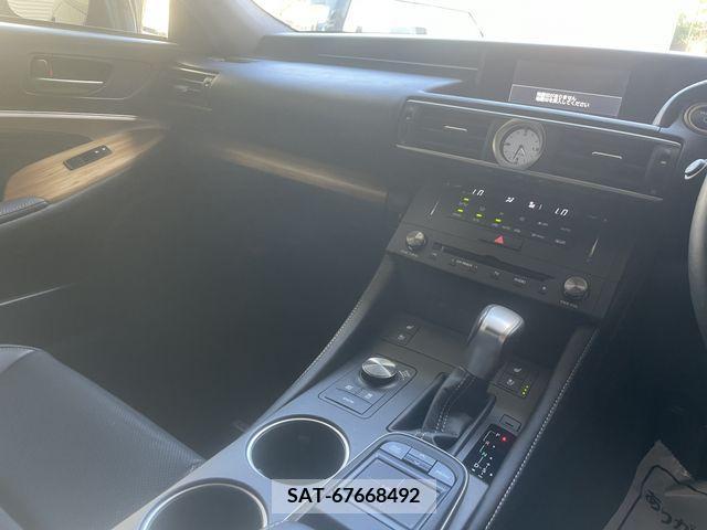 Lexus RC 2015-08 203726-12