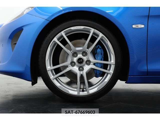 Renault ALPINE 2019-06 317133-6