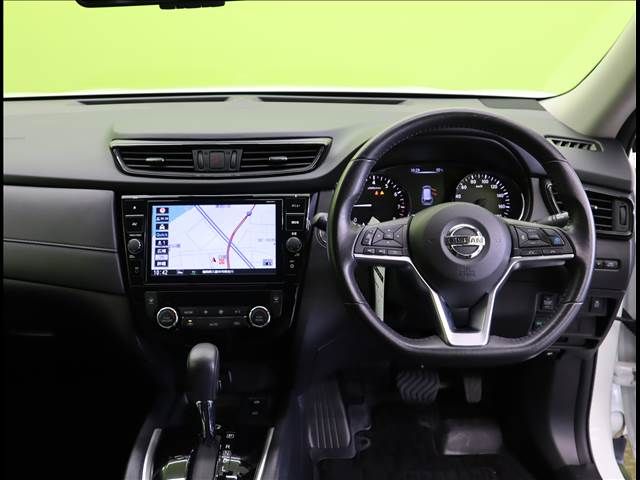 Nissan X-TRAIL 2019-07 28674-21