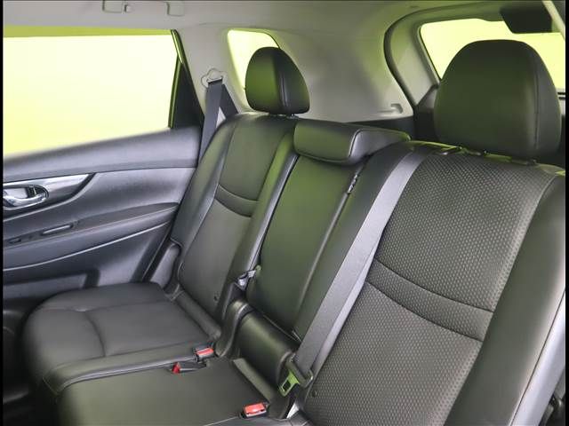 Nissan X-TRAIL 2019-07 28674-29