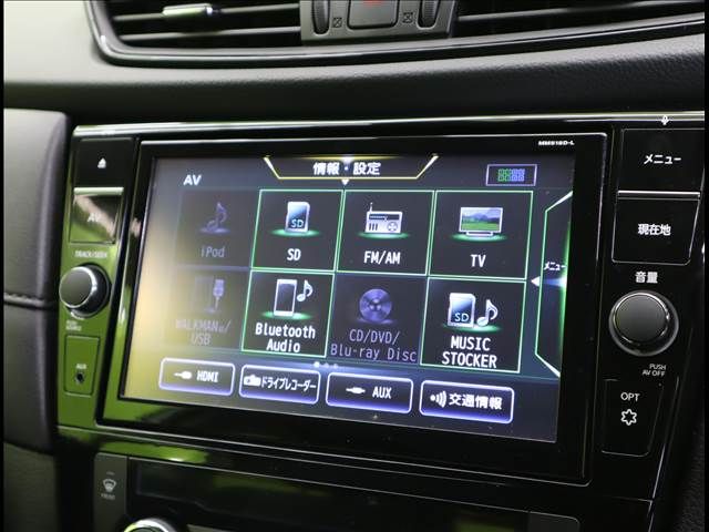 Nissan X-TRAIL 2019-07 28674-5