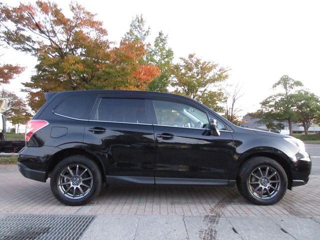Subaru FORESTER 2012-11 193826-2