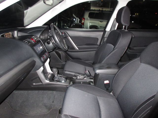 Subaru FORESTER 2012-11 193826-8