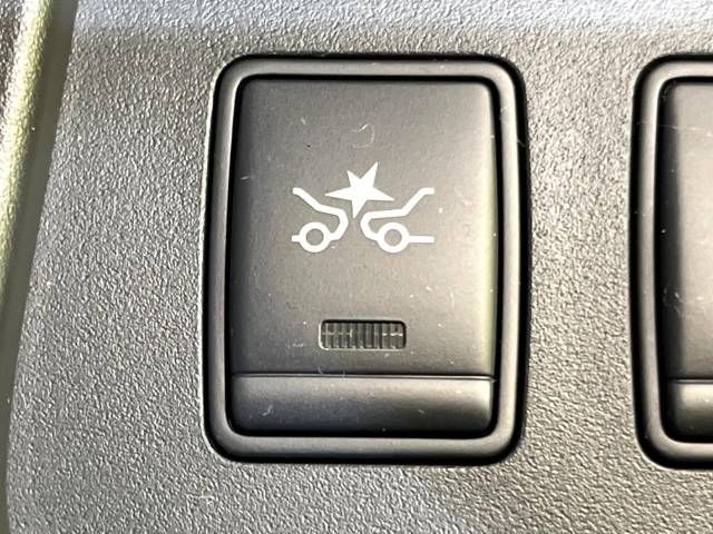 Nissan SERENA 2016-02 195375-5