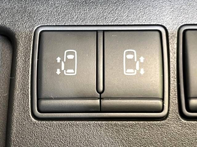 Nissan SERENA 2016-02 195375-4
