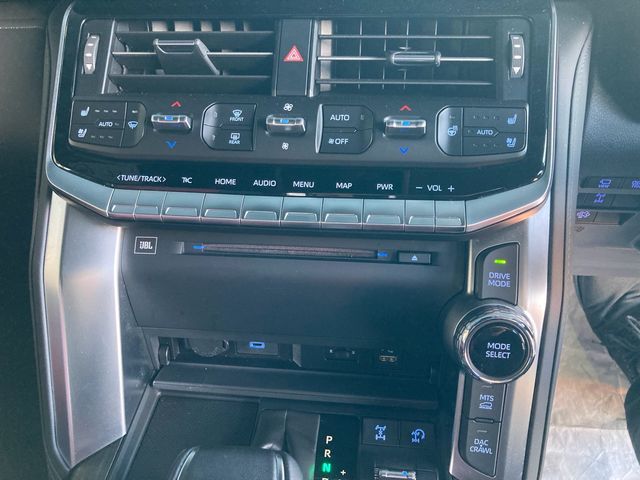 Toyota LAND CRUISER 2021-09 195498-19