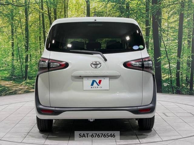 Toyota SIENTA 2018-01 222874-15