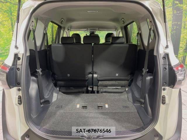 Toyota SIENTA 2018-01 222874-11