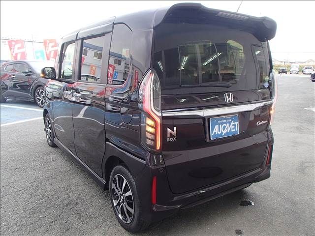 Honda N BOX CUSTOM 2018-10 184563-2