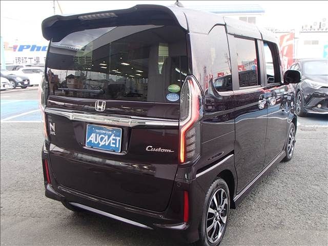 Honda N BOX CUSTOM 2018-10 184563-3