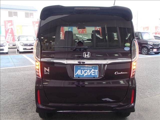 Honda N BOX CUSTOM 2018-10 184563-4